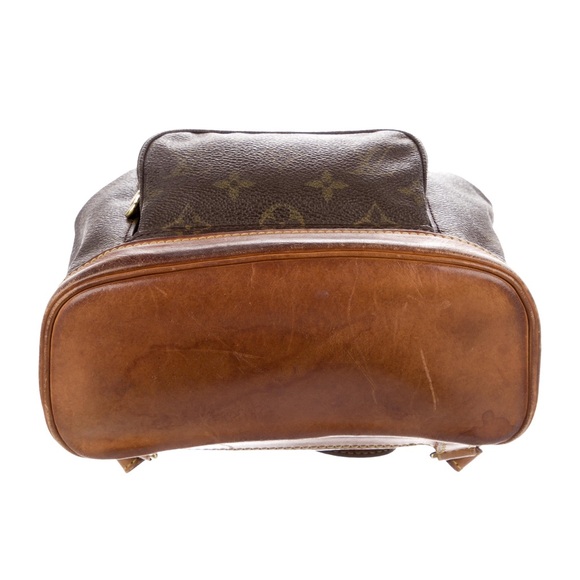 Louis Vuitton monogram backpack - Picture 6 of 7